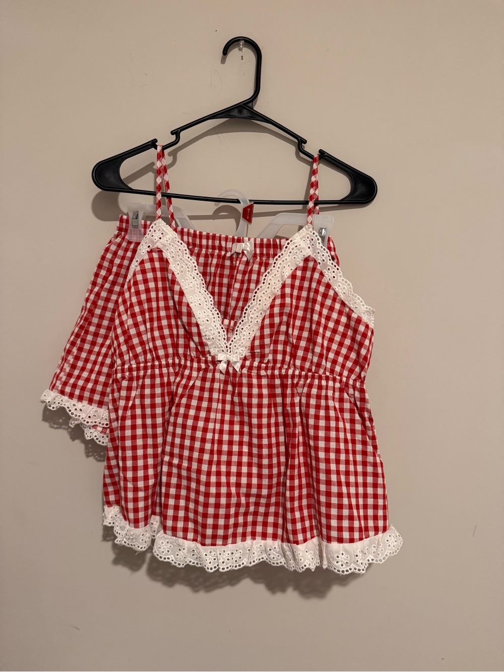 SHEIN Red Gingham Lace-Trim Cold-Shoulder Camisole Set